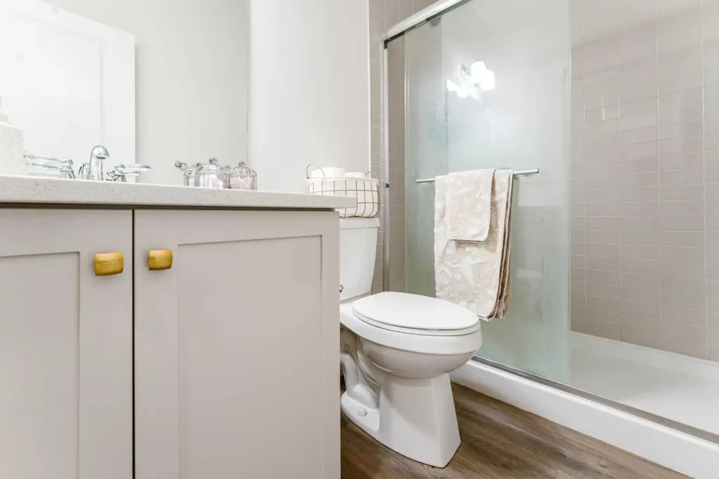 156 Savanna Drive NE Calgary AB T3J2H5