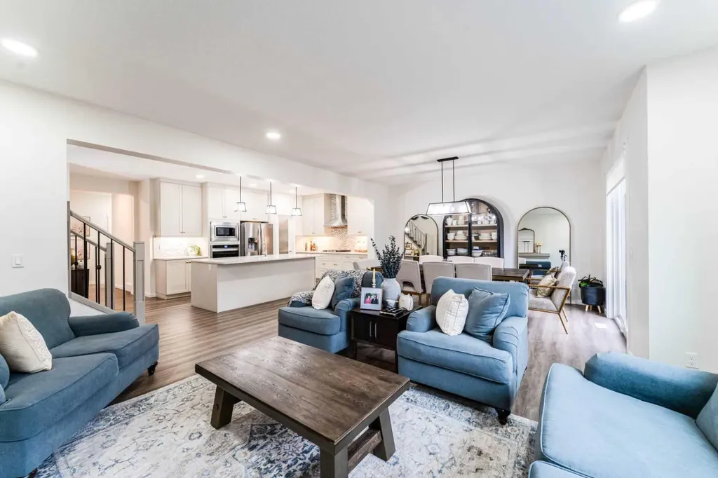156 Savanna Drive NE Calgary AB T3J2H5