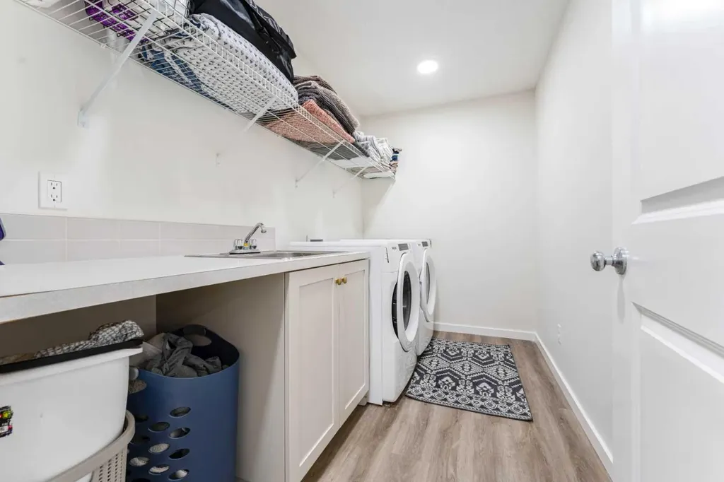 156 Savanna Drive NE Calgary AB T3J2H5