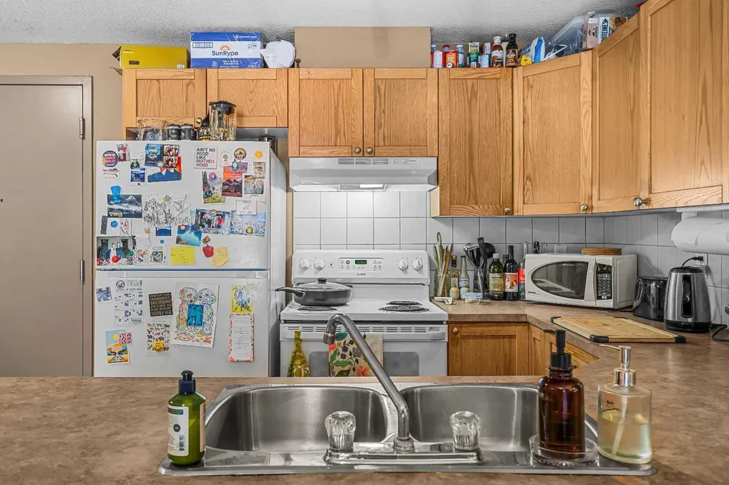 186 Kananskis Way Canmore AB T1W 0A2
