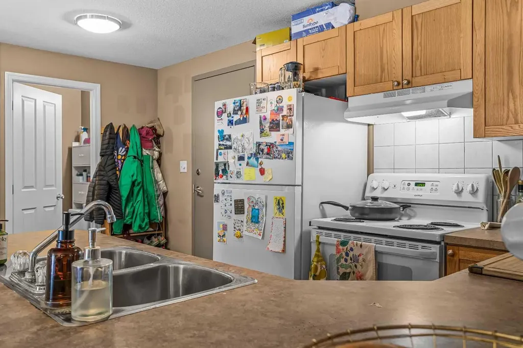 186 Kananskis Way Canmore AB T1W 0A2