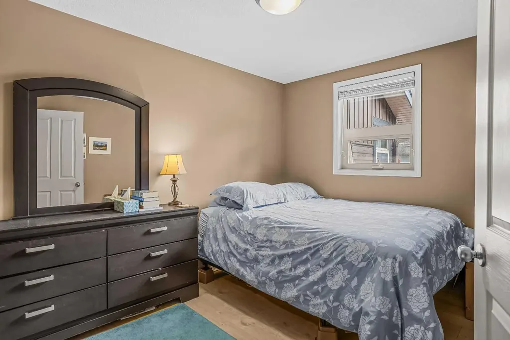 186 Kananskis Way Canmore AB T1W 0A2