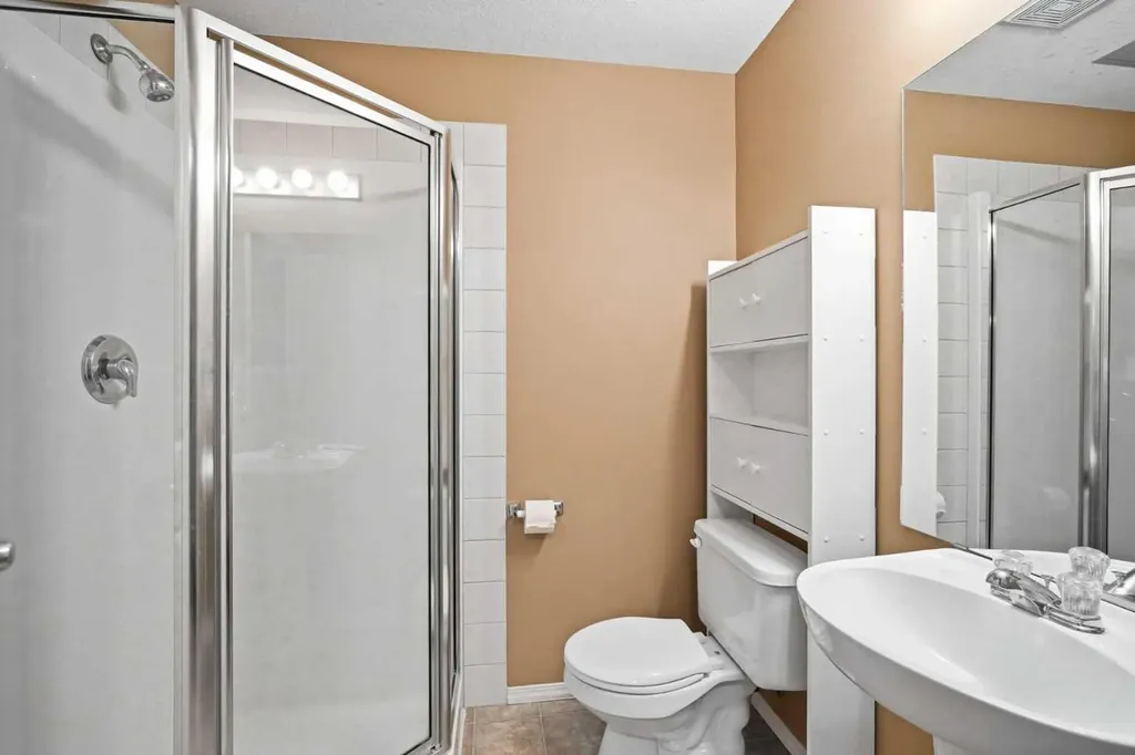 186 Kananskis Way Canmore AB T1W 0A2