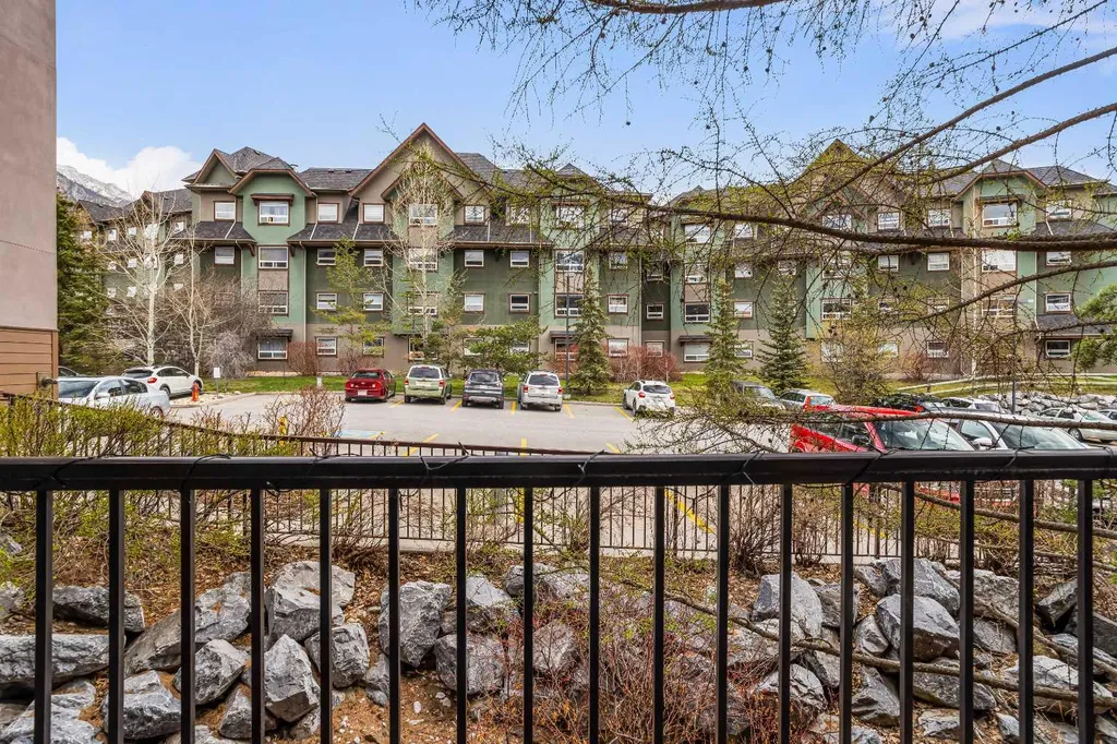 186 Kananskis Way Canmore AB T1W 0A2