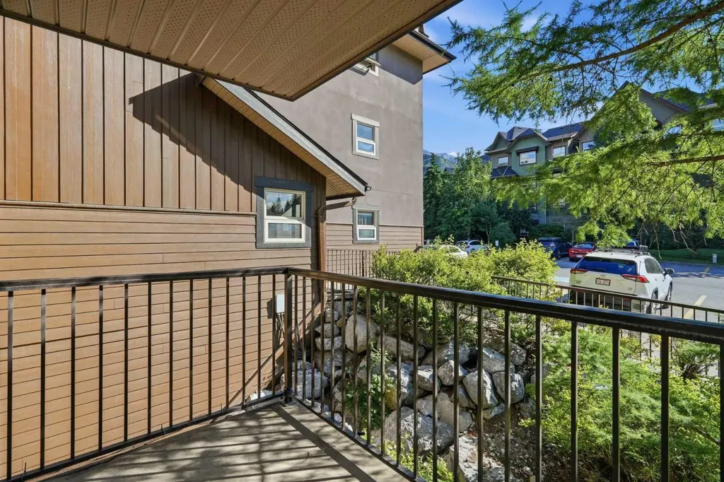 186 Kananskis Way Canmore AB T1W 0A2