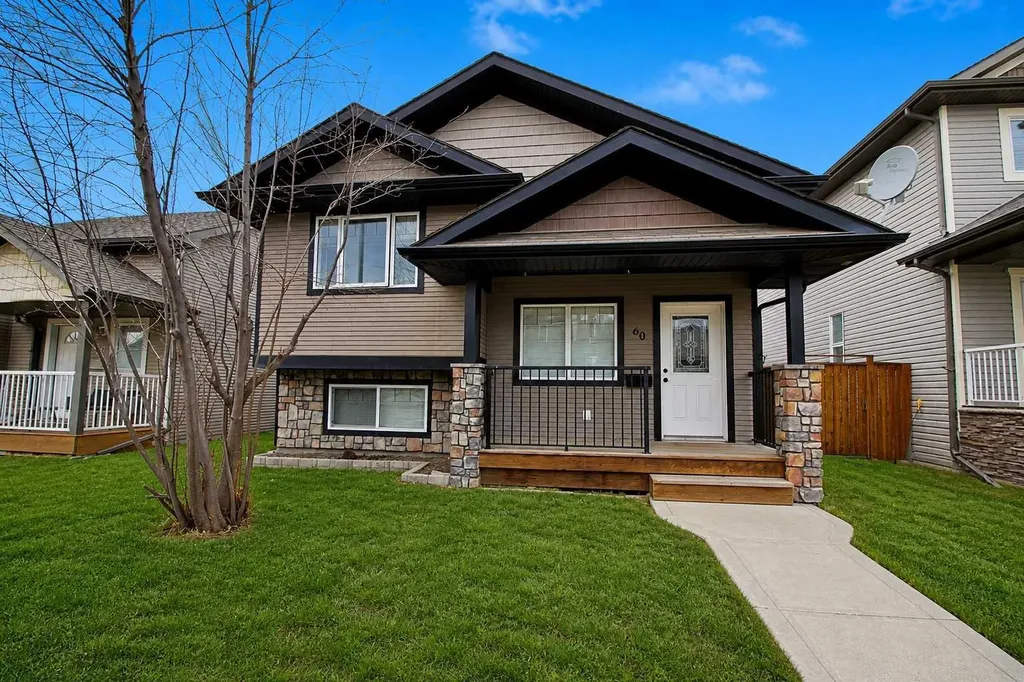 60 Vickers Close Red Deer AB T4R0E6