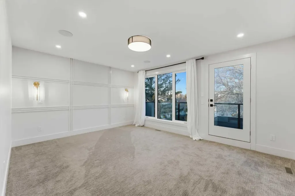 631 55 Avenue SW Calgary AB T2V 0G2