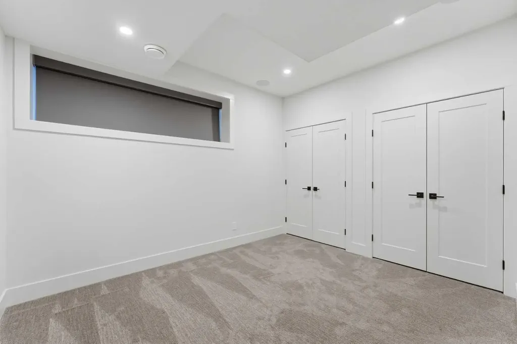 631 55 Avenue SW Calgary AB T2V 0G2