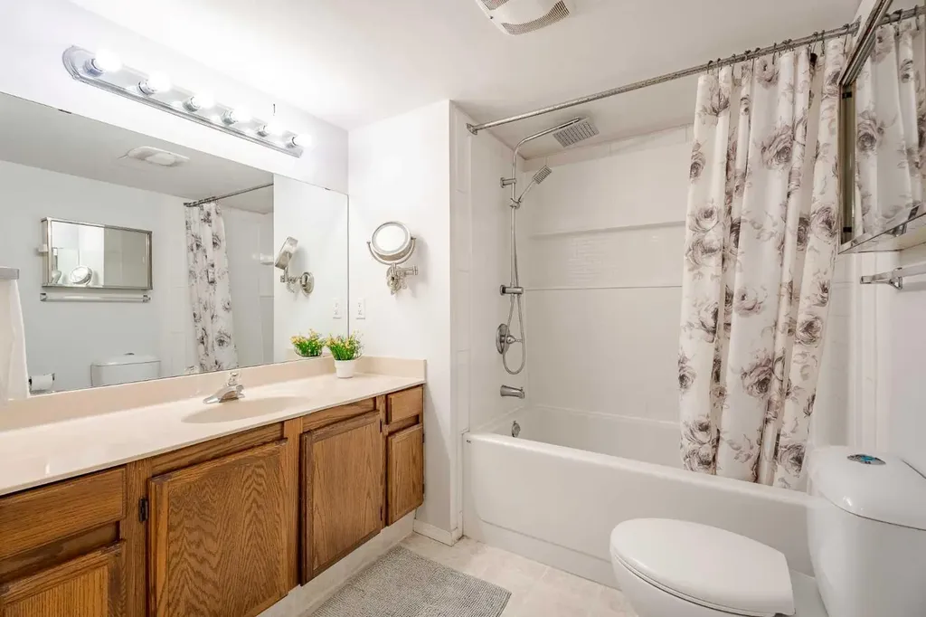 3402 Parkdale Boulevard NW Calgary AB T2N 3T4