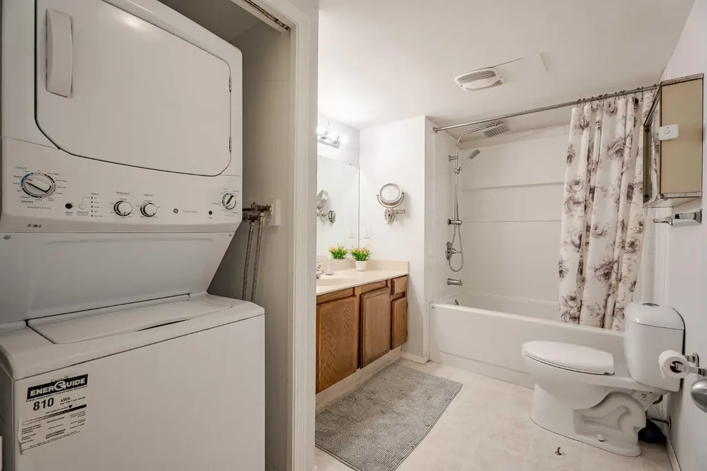 3402 Parkdale Boulevard NW Calgary AB T2N 3T4