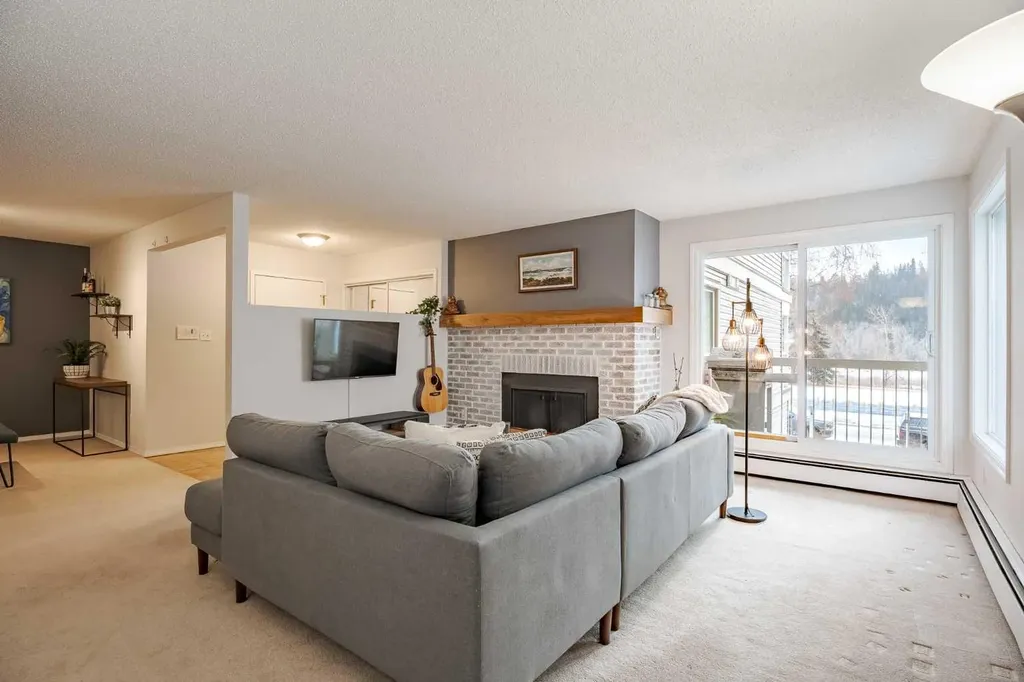 3402 Parkdale Boulevard NW Calgary AB T2N 3T4