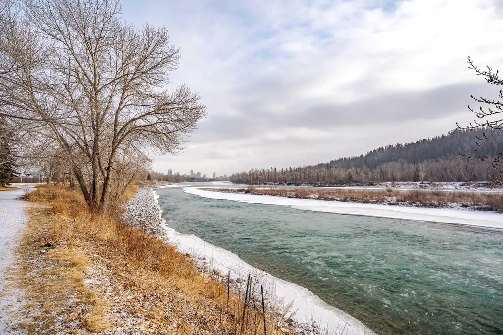 3402 Parkdale Boulevard NW Calgary AB T2N 3T4
