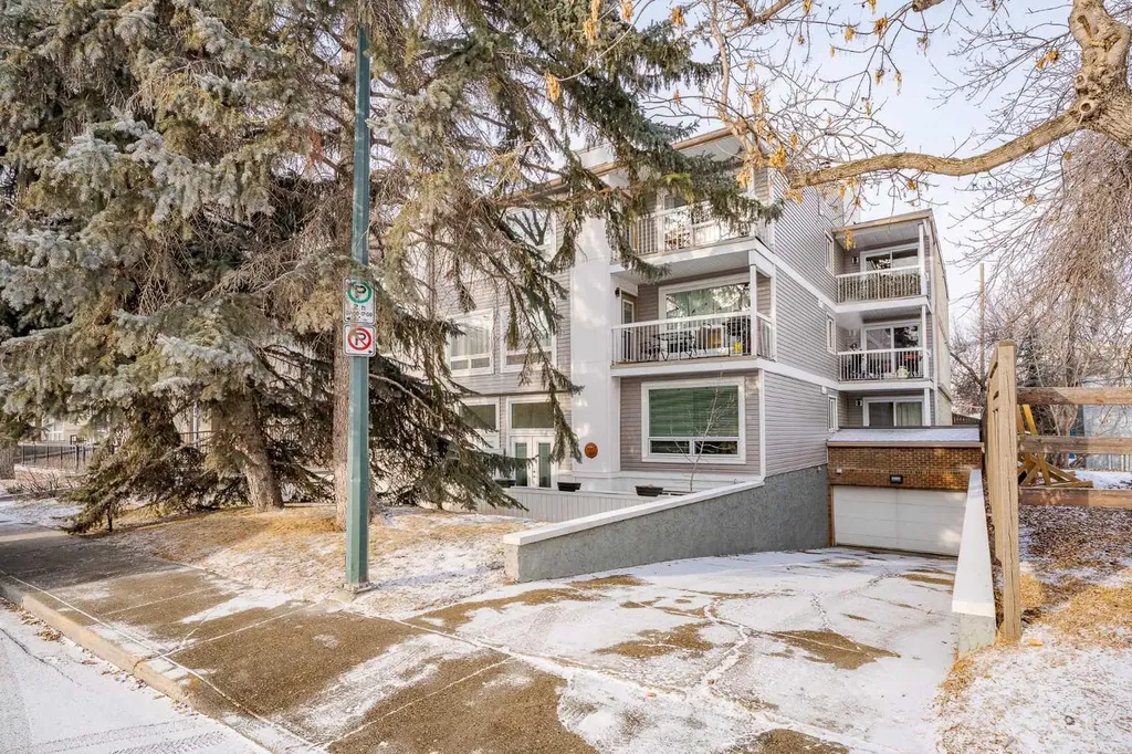 3402 Parkdale Boulevard NW Calgary AB T2N 3T4