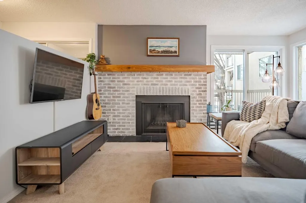 3402 Parkdale Boulevard NW Calgary AB T2N 3T4