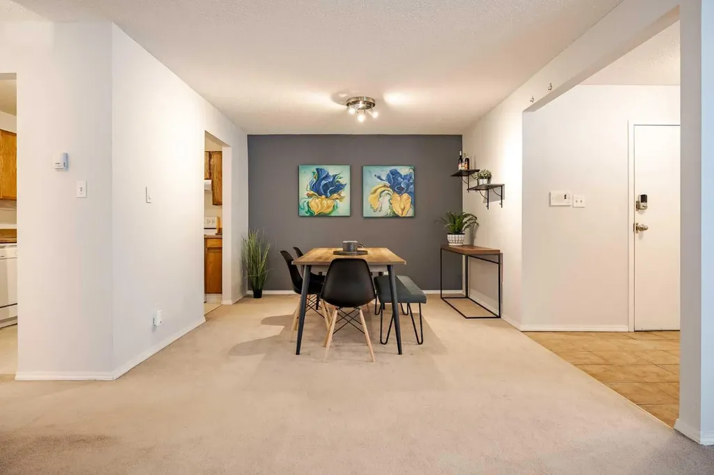 3402 Parkdale Boulevard NW Calgary AB T2N 3T4