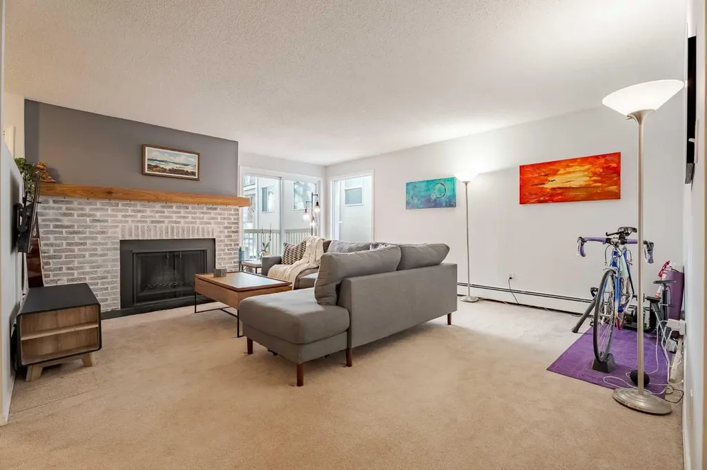 3402 Parkdale Boulevard NW Calgary AB T2N 3T4