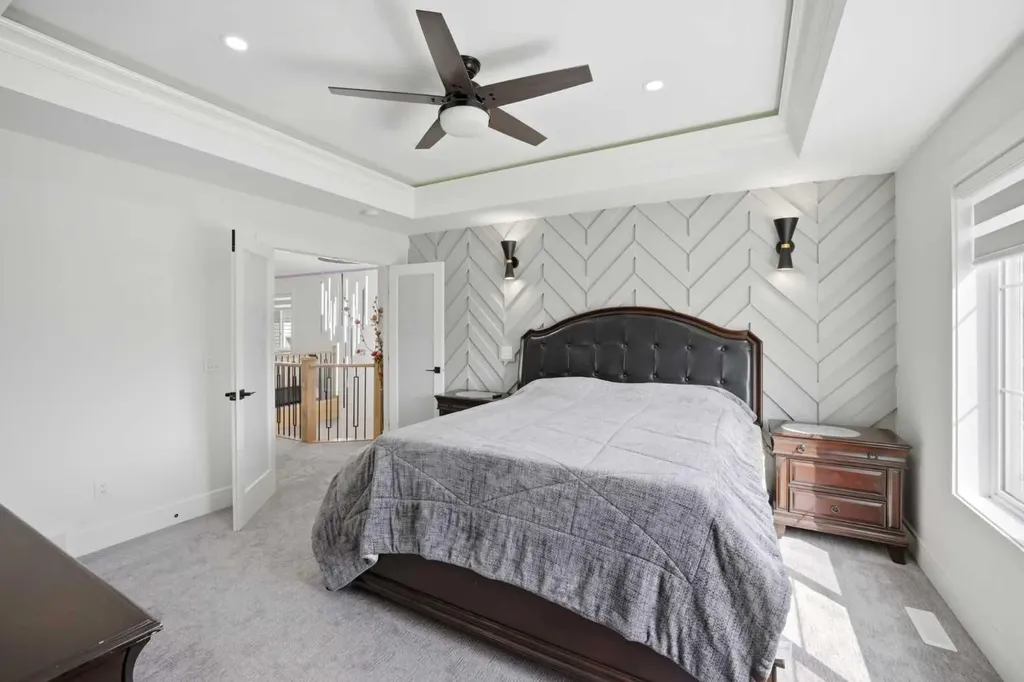 15 Saddlecrest Link NE Calgary AB T3J0Z3
