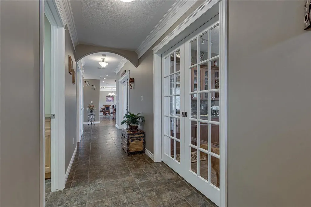33550 Range Road 23 Rural Mountain View County AB T4H1P4