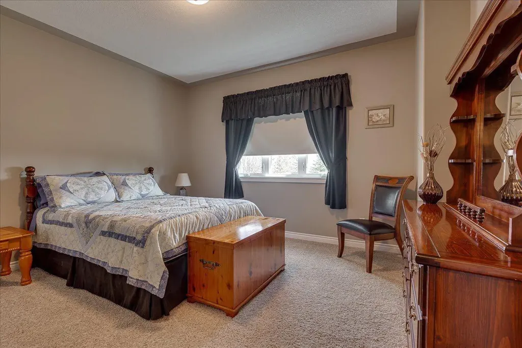 33550 Range Road 23 Rural Mountain View County AB T4H1P4