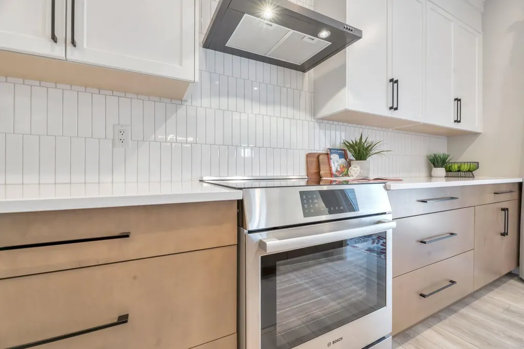 6 Legacy Woods Crescent SE Calgary AB T2X 2G5