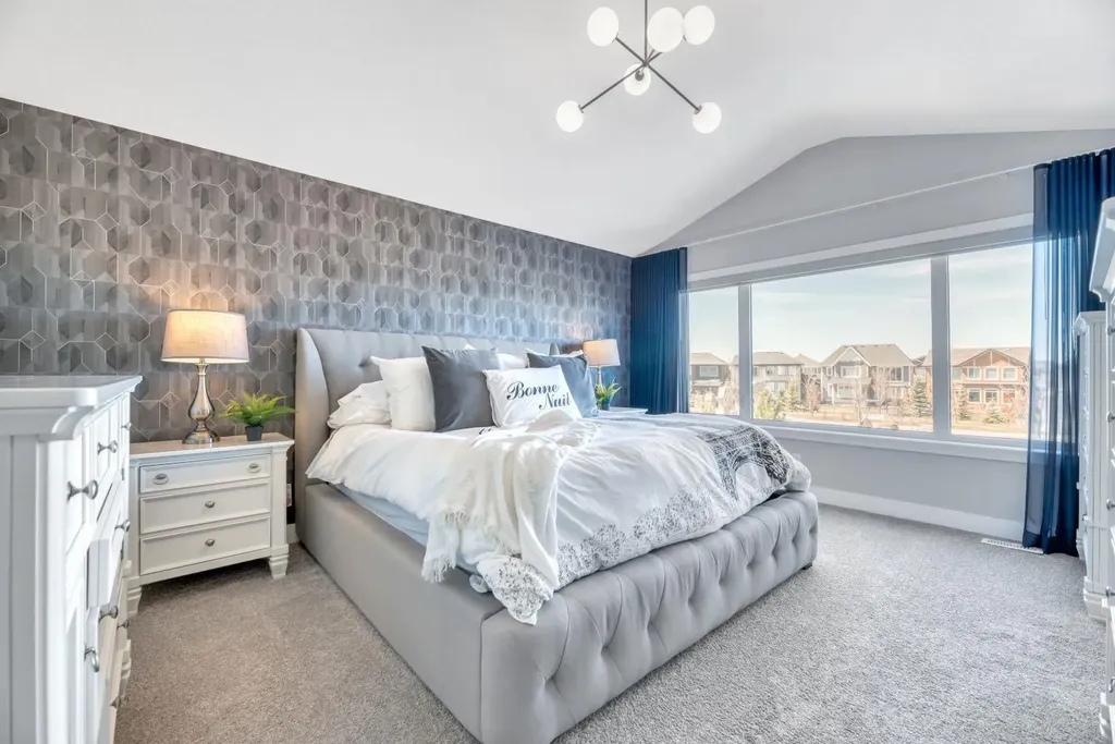6 Legacy Woods Crescent SE Calgary AB T2X 2G5