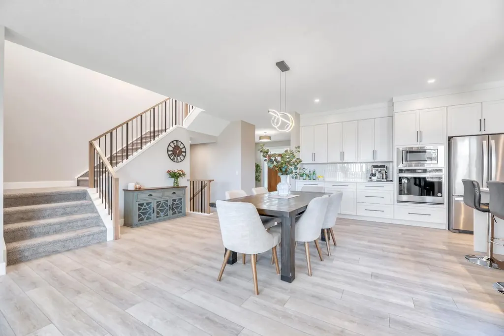 6 Legacy Woods Crescent SE Calgary AB T2X 2G5