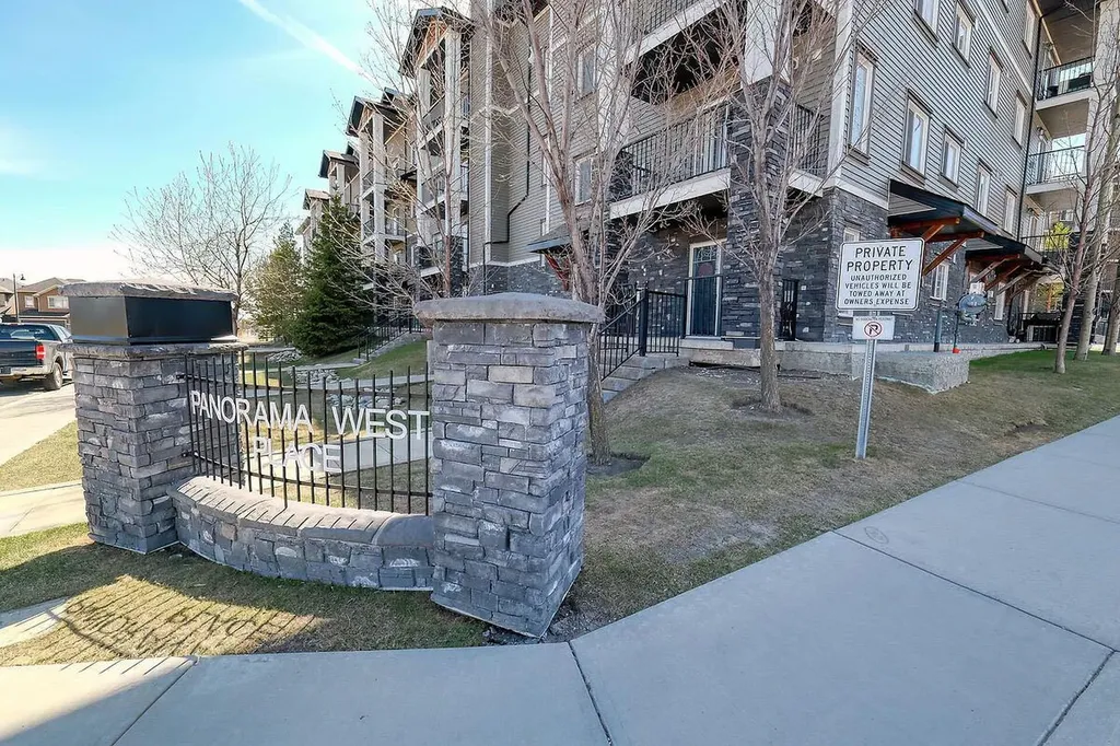 175 Panatella Hill NW Calgary AB T3K 0V9