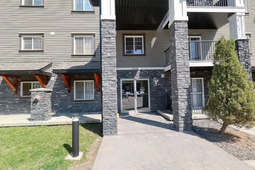 175 Panatella Hill NW Calgary AB T3K 0V9
