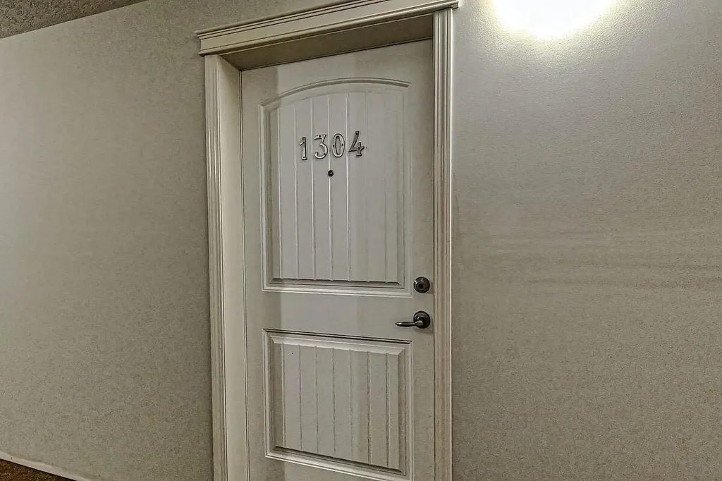 175 Panatella Hill NW Calgary AB T3K 0V9