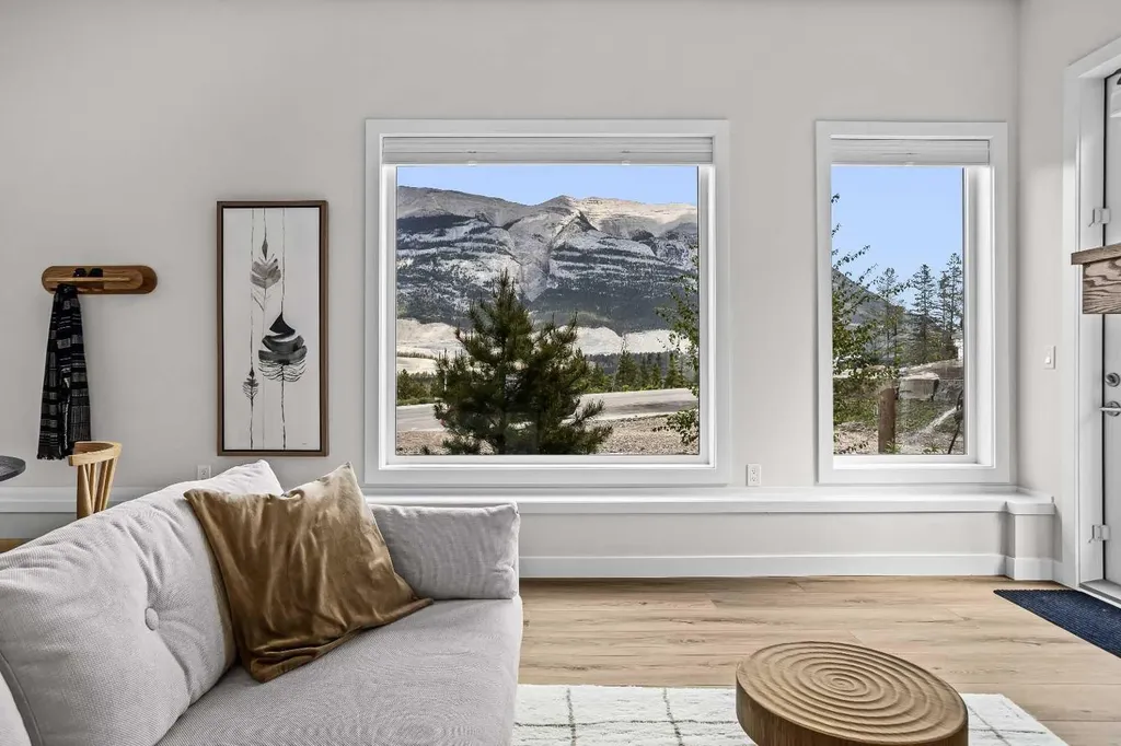209 Stewart Creek Rise Canmore AB T1W0N9