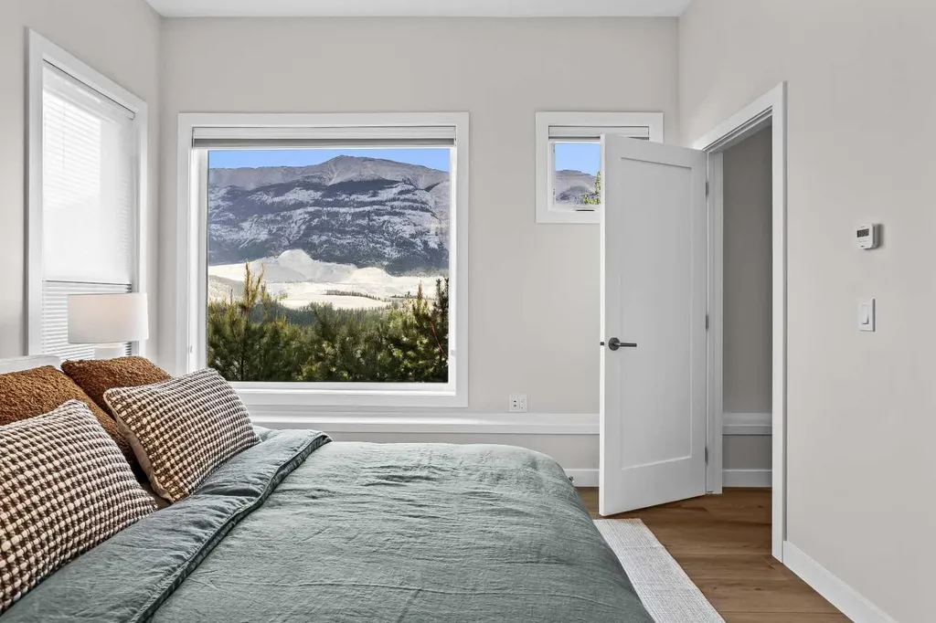 209 Stewart Creek Rise Canmore AB T1W0N9