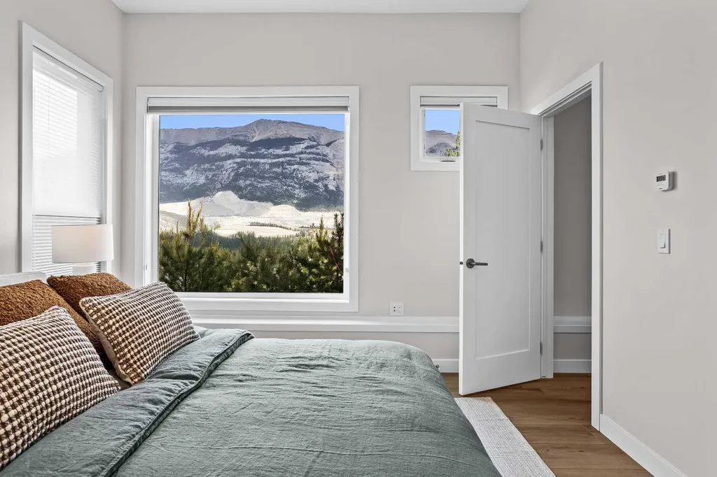 209 Stewart Creek Rise Canmore AB T1W0N9