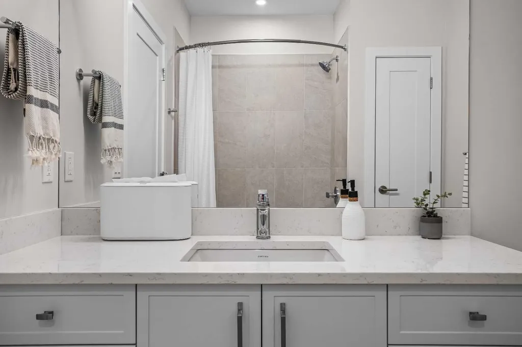 209 Stewart Creek Rise Canmore AB T1W0N9