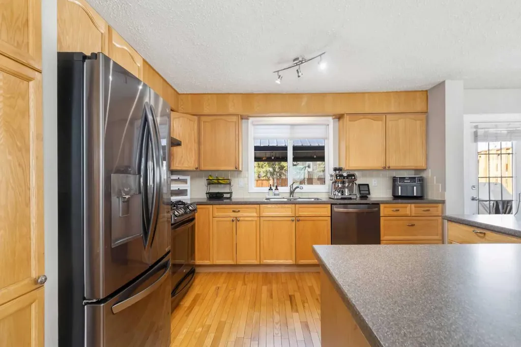 129 Duncan Drive Fort Mcmurray AB T9K 1C1