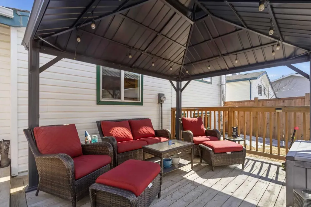 129 Duncan Drive Fort Mcmurray AB T9K 1C1