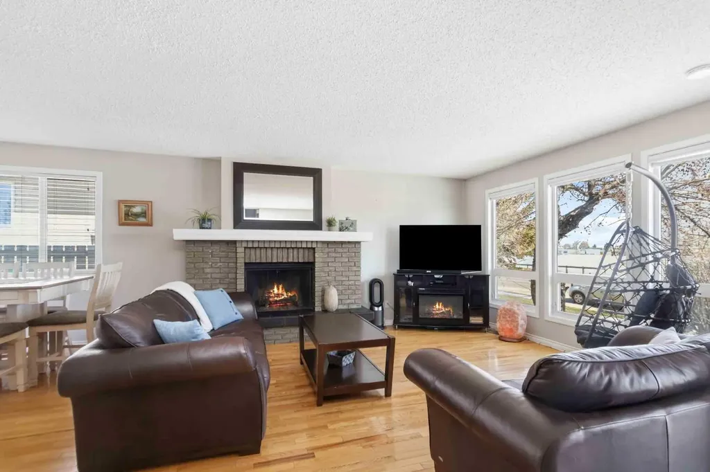 129 Duncan Drive Fort Mcmurray AB T9K 1C1