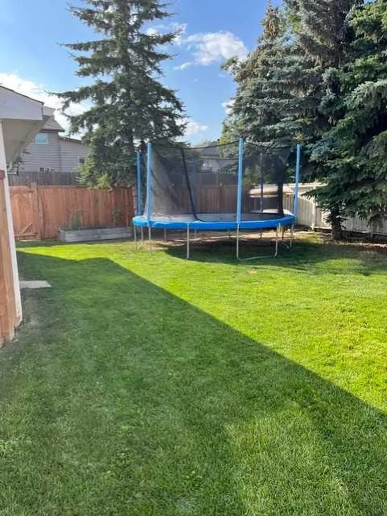 129 Duncan Drive Fort Mcmurray AB T9K 1C1