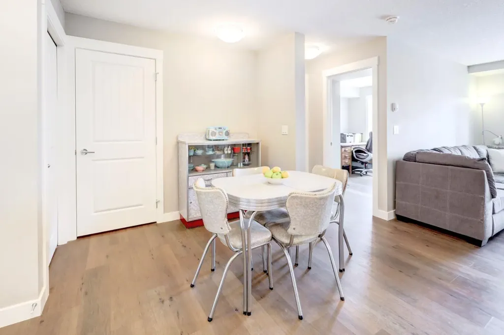 450 Sage Valley Drive NW Calgary AB T3R0V5