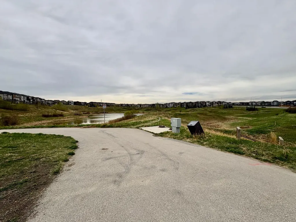 450 Sage Valley Drive NW Calgary AB T3R0V5
