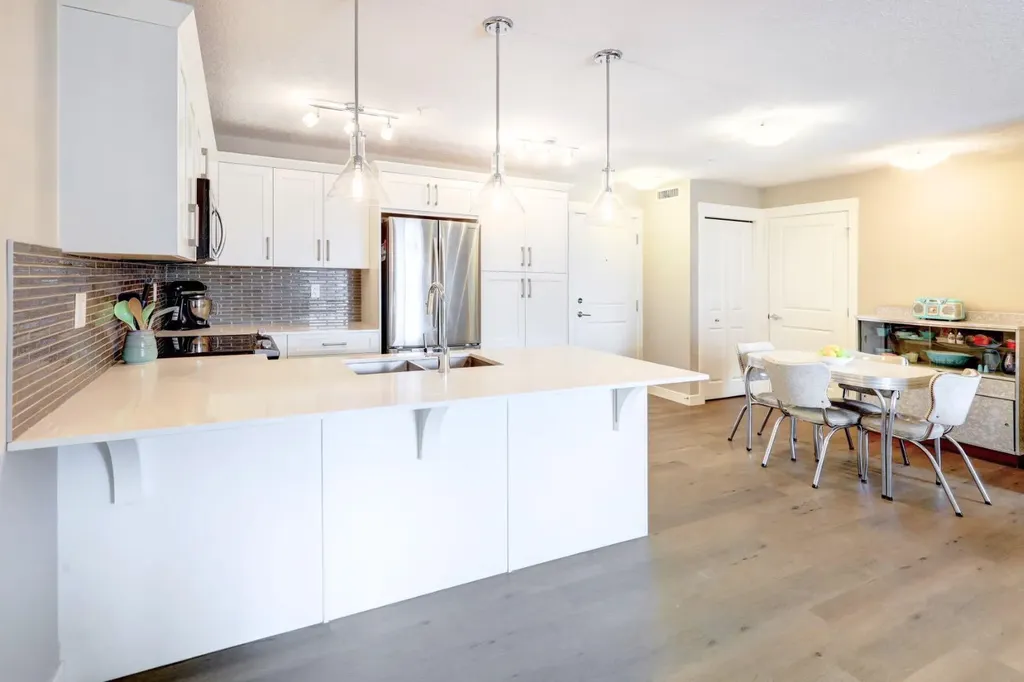 450 Sage Valley Drive NW Calgary AB T3R0V5
