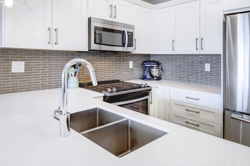 450 Sage Valley Drive NW Calgary AB T3R0V5
