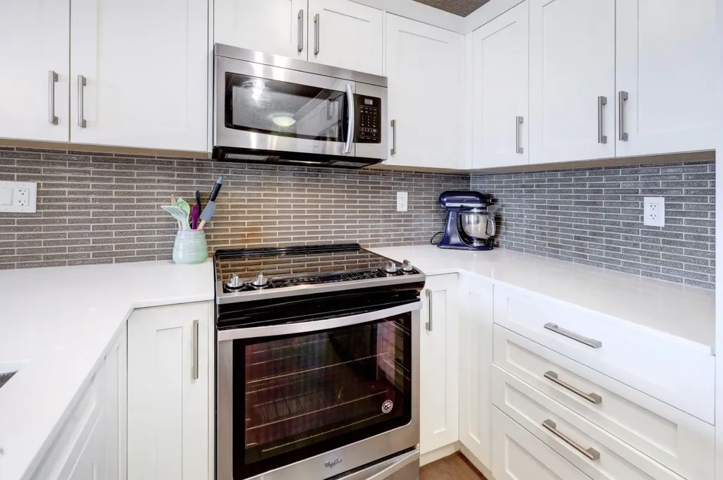 450 Sage Valley Drive NW Calgary AB T3R0V5