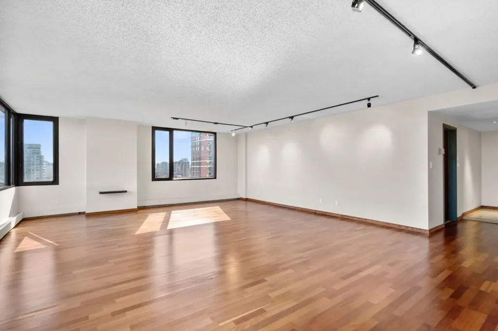 500 Eau Claire Avenue SW Calgary AB T2P 3R8