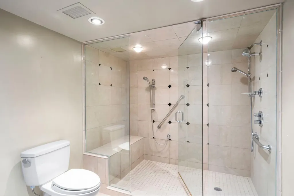 500 Eau Claire Avenue SW Calgary AB T2P 3R8