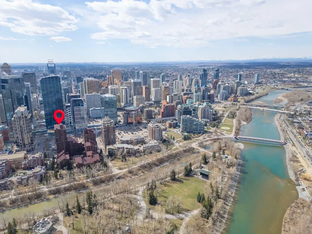 500 Eau Claire Avenue SW Calgary AB T2P 3R8