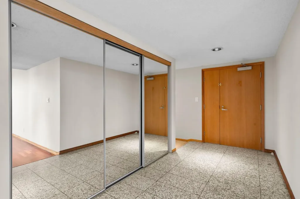 500 Eau Claire Avenue SW Calgary AB T2P 3R8