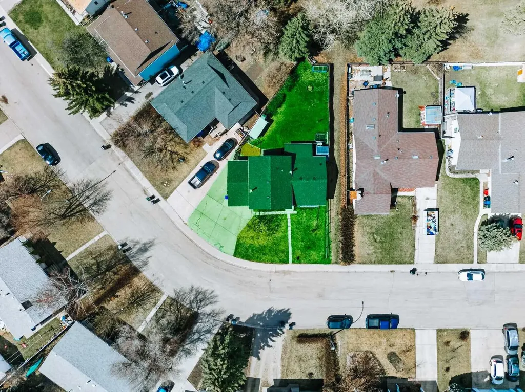 11 Westhill Crescent Didsbury AB T0M 0W0
