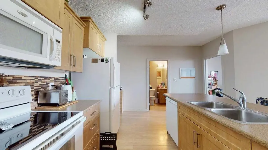 135B Sandpiper Road Fort Mcmurray AB T9K 0N3