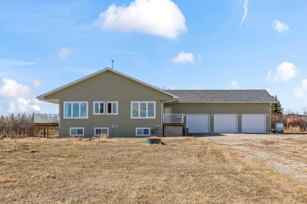 272017 Range Road 282 Rural Rocky View County AB T0M 0E0