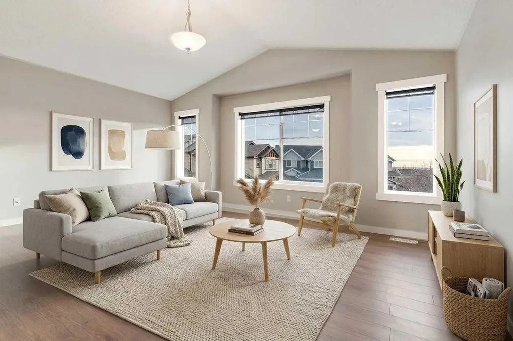 327 Panamount Point NW Calgary AB T3K 0H6